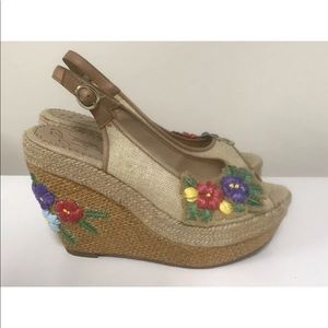 Poetic Licence Size 9.5 Petal Pusher Platform Wedge Shoes Peep Toe Floral Rafia